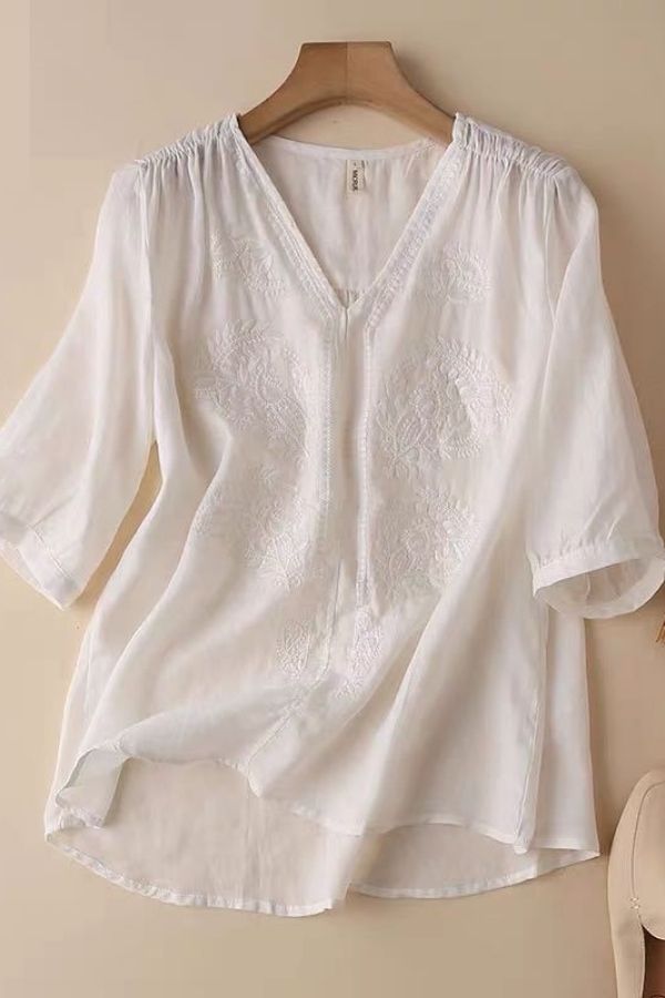 V Neck Embroidery Half Sleeve T-shirt