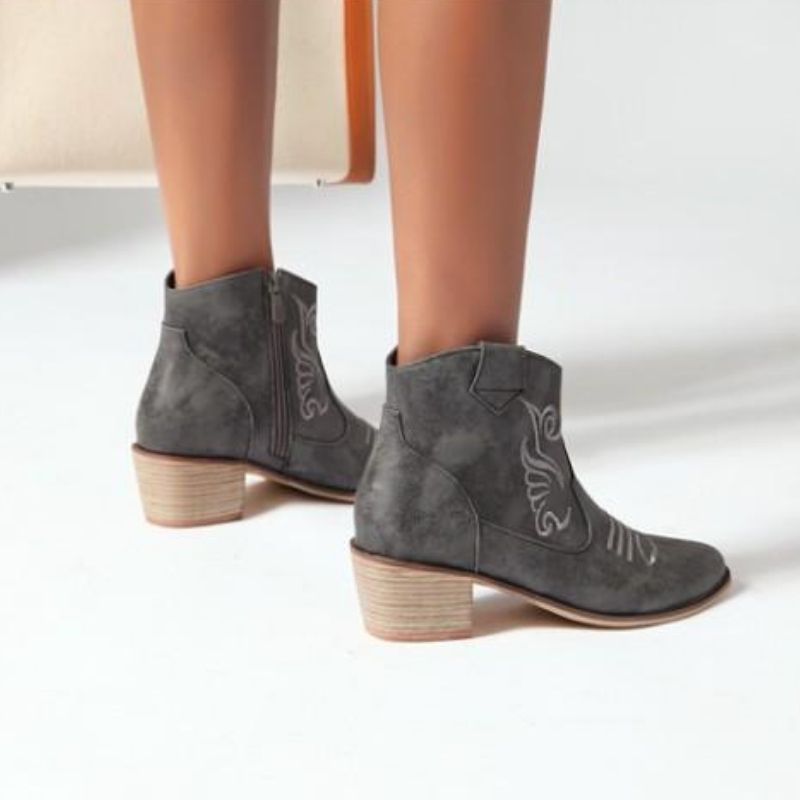 Customized PU Solid Color Embroidered Ankle Boots