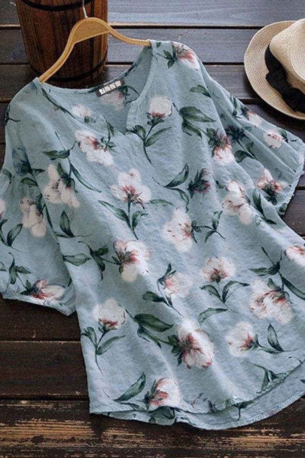 Cozy Floral Printing T-shirts