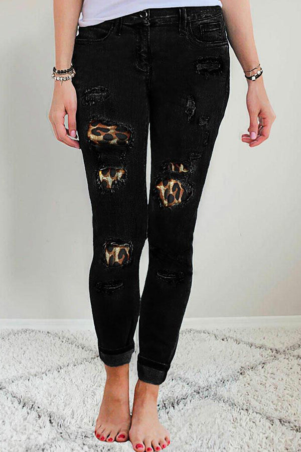 Retro Style Ripped Jeans