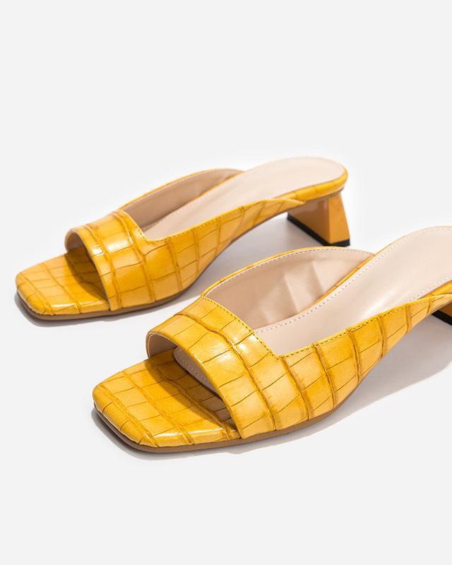 Crocodile Pattern Slipper Sandals - Yellow Oh!My Shoes 